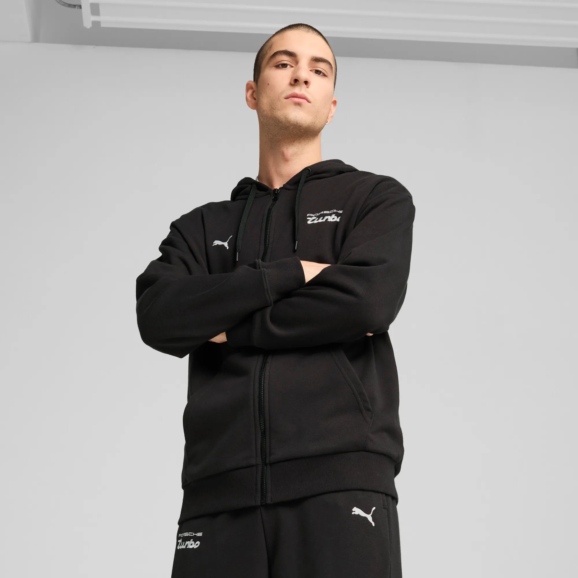 Porsche Legacy Puma Kapuzensweatjacke "Turbo Club" - schwarz 