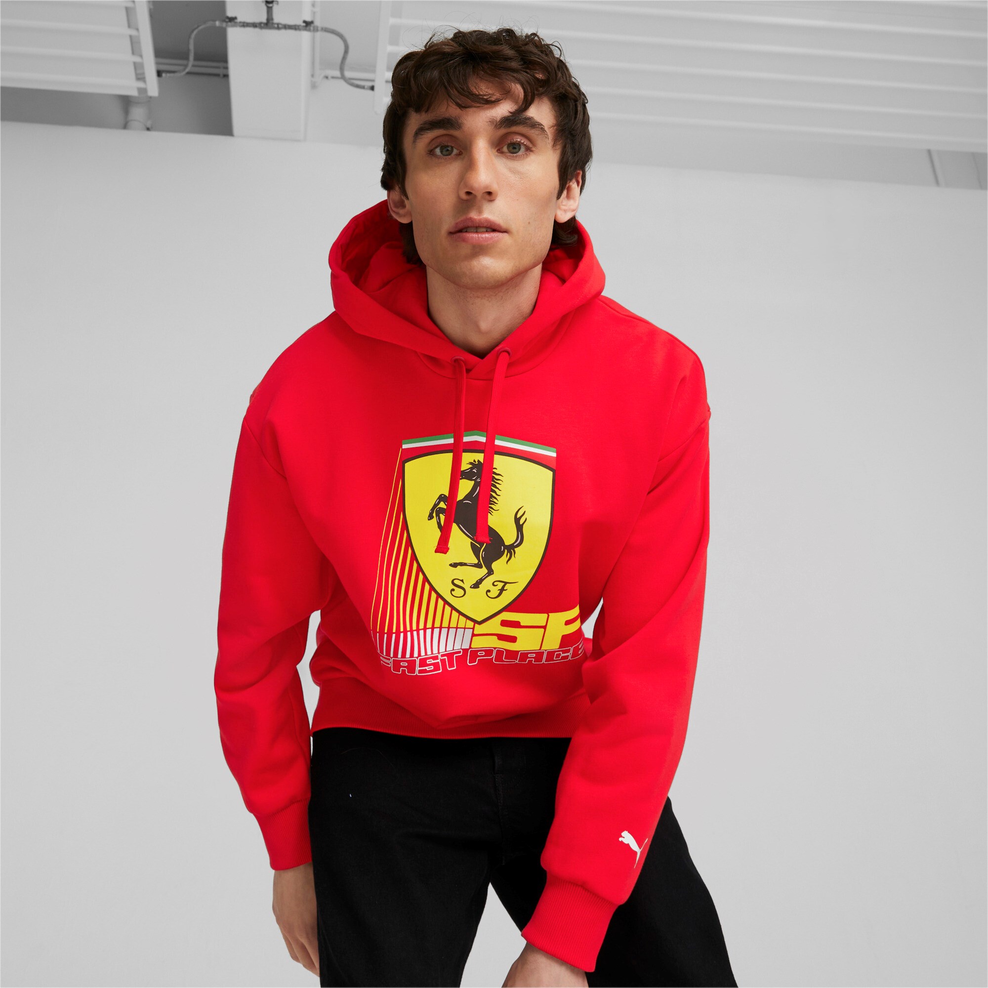 Scuderia Ferrari Puma Kapuzenpullover "Big Shield" - rot